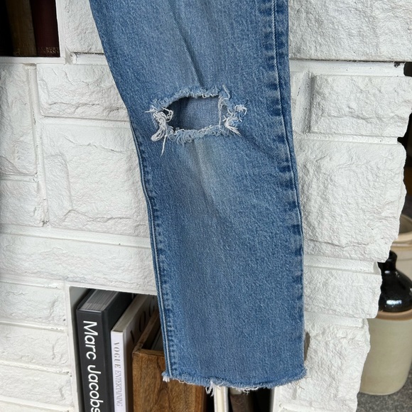 Levi’s 501 Original Fit Straight Leg Mid Rise Medium Wash Raw Hem Jeans Sz 25 - Picture 7 of 14